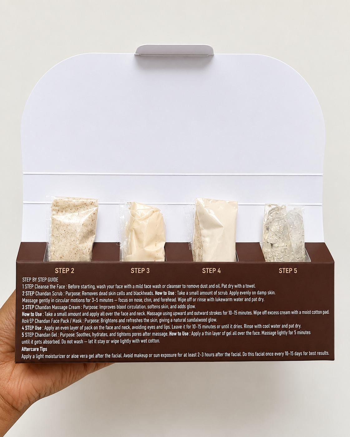 Gaumzik Chandan Facial Kit.